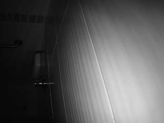 voyeurcam jb xfollow shower
